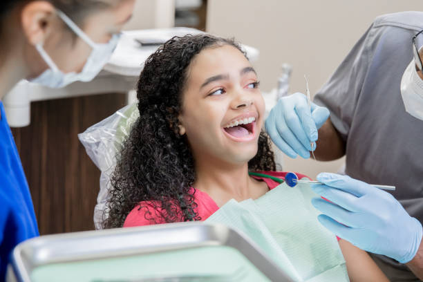 Best Cracked Tooth Emergency Dentist  in Miami Heights, OH
